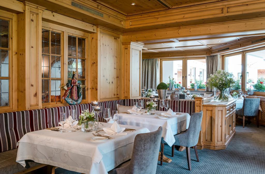 לך אם ארלברג Hotel Auenhof מראה חיצוני תמונה