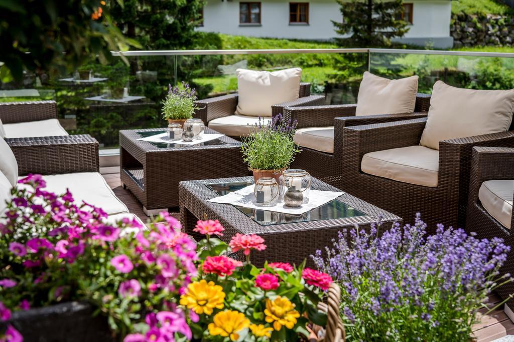 לך אם ארלברג Hotel Auenhof מראה חיצוני תמונה