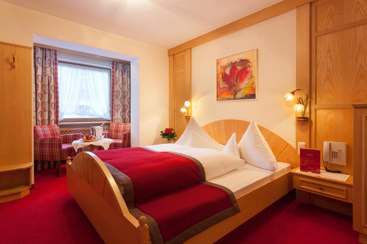 לך אם ארלברג Hotel Auenhof מראה חיצוני תמונה